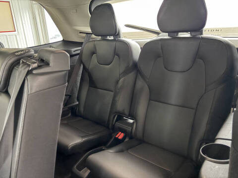 2020 Volvo XC90 T5 Momentum