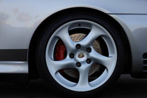 2004 Porsche 911 Carrera 4S