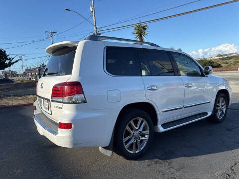 2013 Lexus LX 570