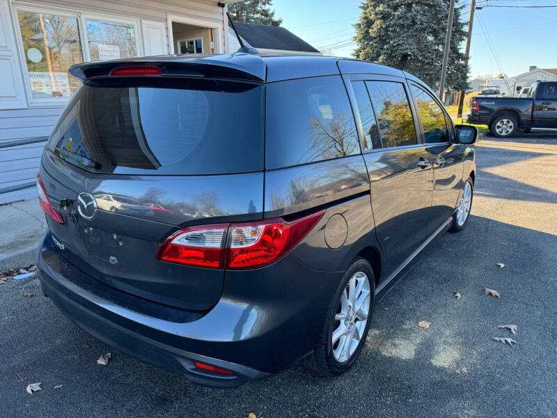 2012 Mazda MAZDA5 Touring photo 15