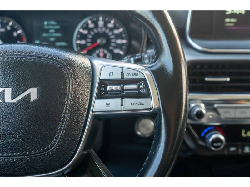 2022 Kia Telluride LX