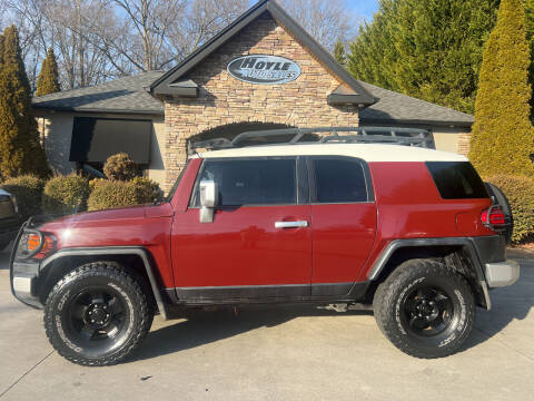2008 Toyota FJ Cruiser for sale at Hoyle Auto Sales in Taylorsville NC