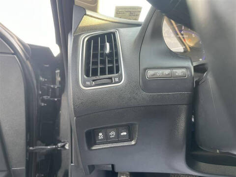 2017 Infiniti Q50 2.0T