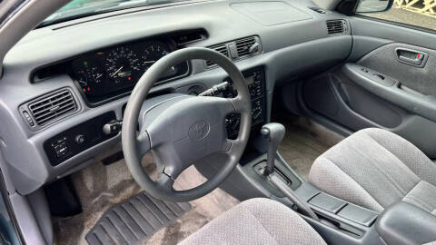 2000 Toyota Camry LE