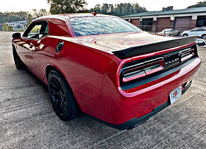 2015 Dodge Challenger SRT Hellcat