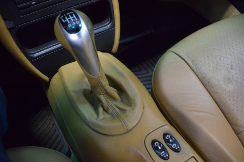 2000 Porsche 911 Carrera