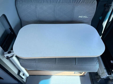 2025 Mercedes-Benz Sprinter