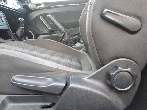 2012 Volkswagen Beetle