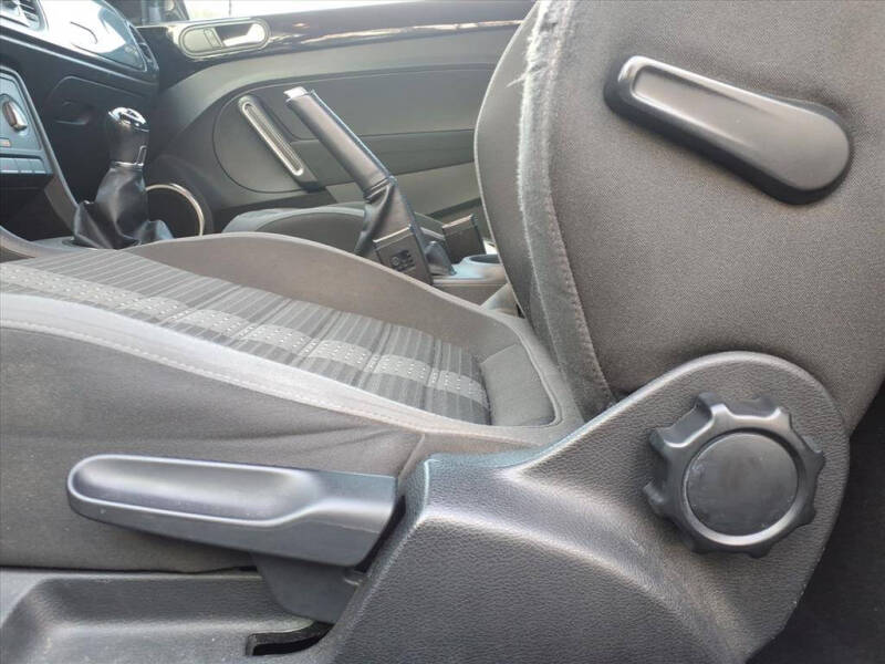 2012 Volkswagen Beetle