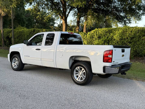 2011 Chevrolet Silverado 1500 for sale at IMPERIAL MOTORS LLC in Bunnell FL