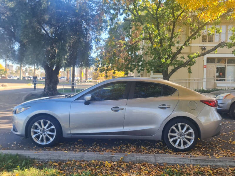 2015 Mazda MAZDA3 s Touring