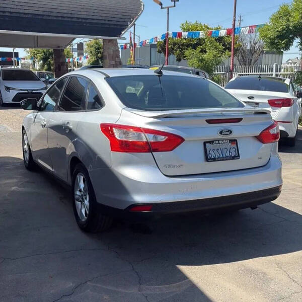 2012 Ford Focus SE