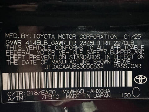 2025 Toyota Prius XLE