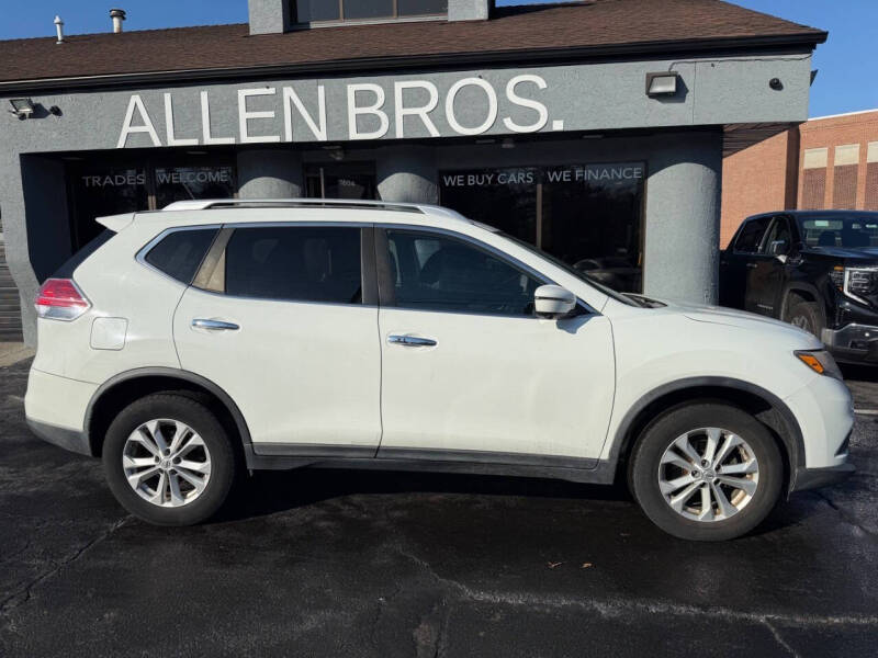 2016 Nissan Rogue SV