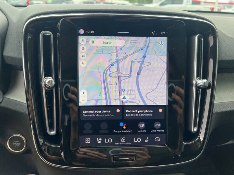 2026 Volvo XC40 B5 Plus