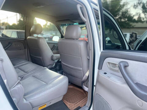 2006 Toyota Sequoia SR5