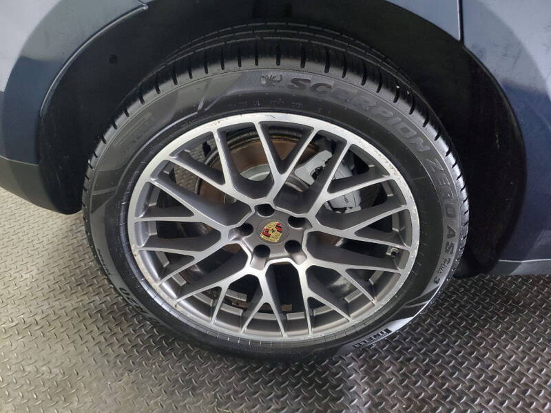 2016 Porsche Macan S