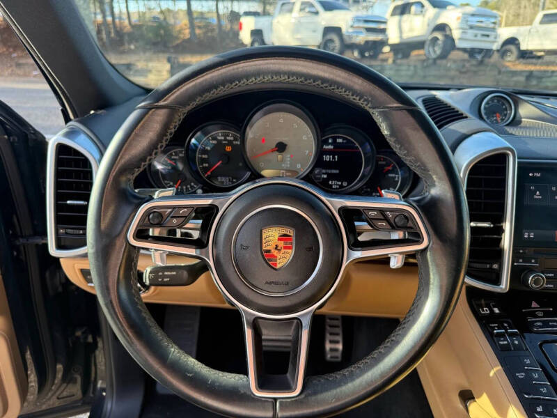 2017 Porsche Cayenne S