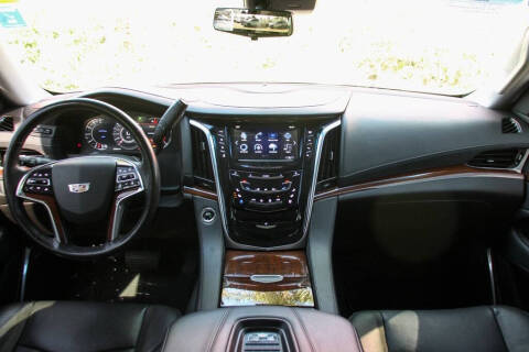 2020 Cadillac Escalade ESV Luxury