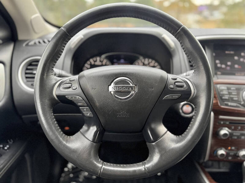 2018 Nissan Pathfinder Platinum