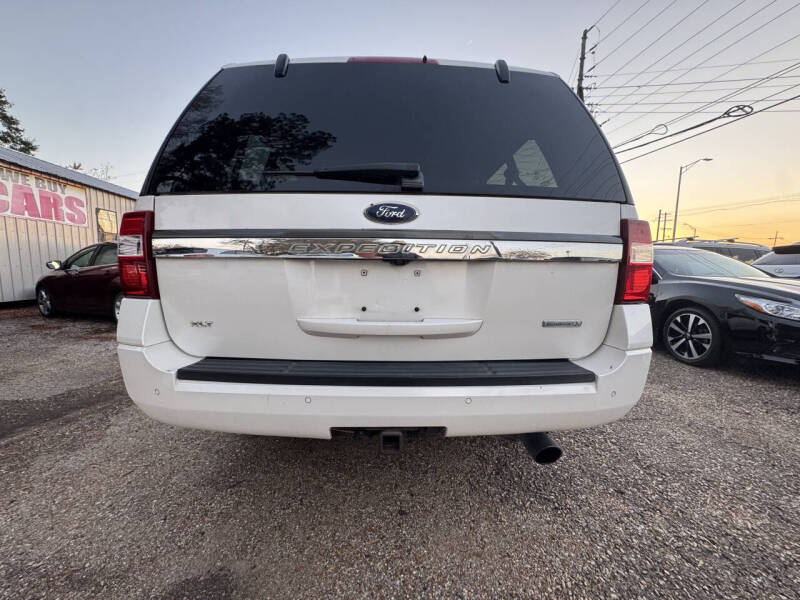 2017 Ford Expedition EL XLT