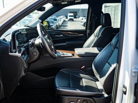 2022 Cadillac Escalade Premium Luxury