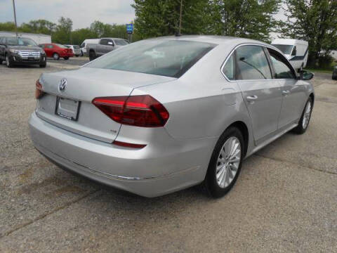 2017 Volkswagen Passat 1.8T SE