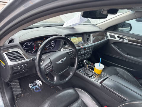 2015 Hyundai Genesis