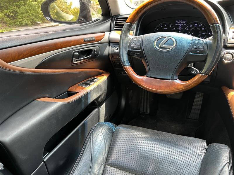 2013 Lexus LS 460