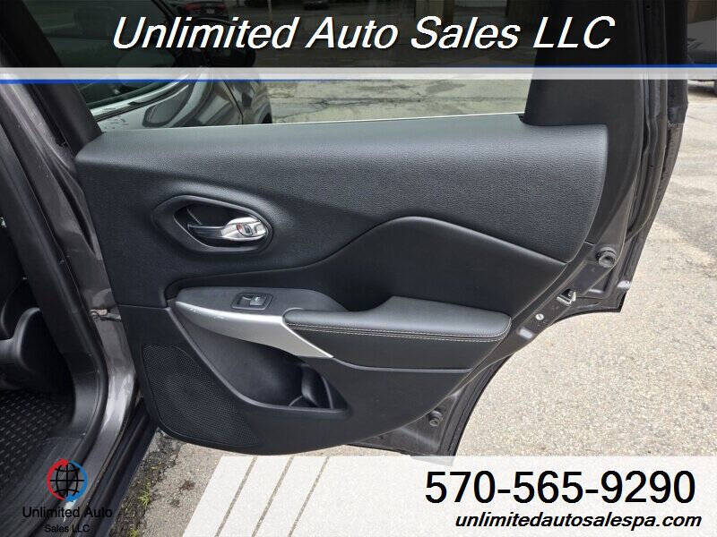 2018 Jeep Cherokee Latitude Plus