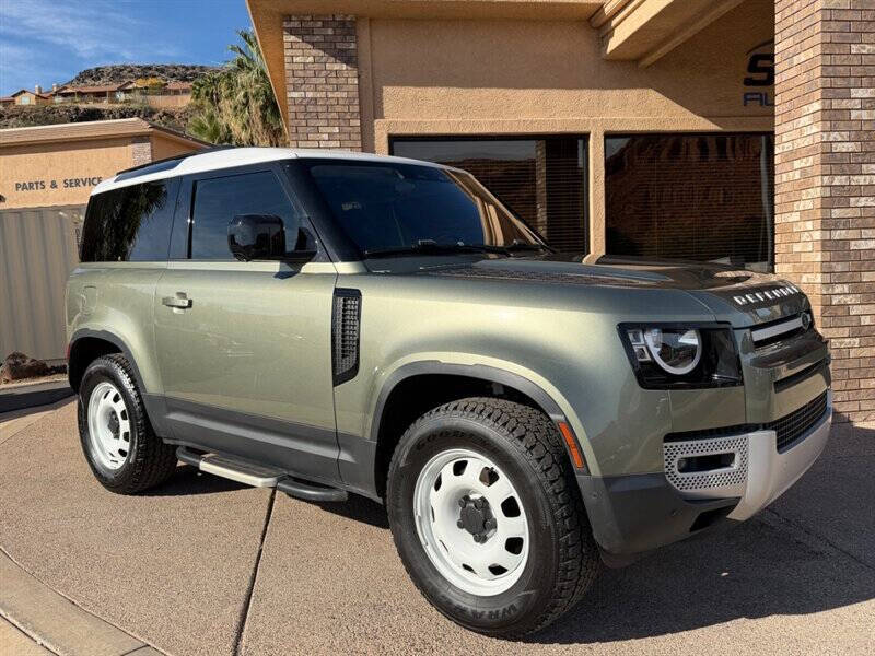 2022 Land Rover Defender 90 Standard