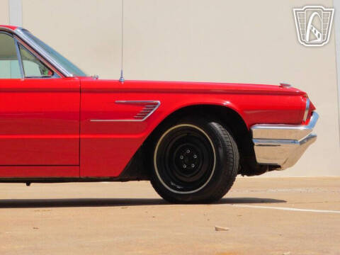 1965 Ford Thunderbird