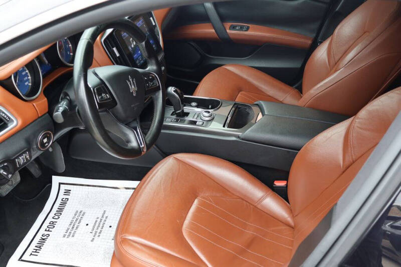 2017 Maserati Ghibli