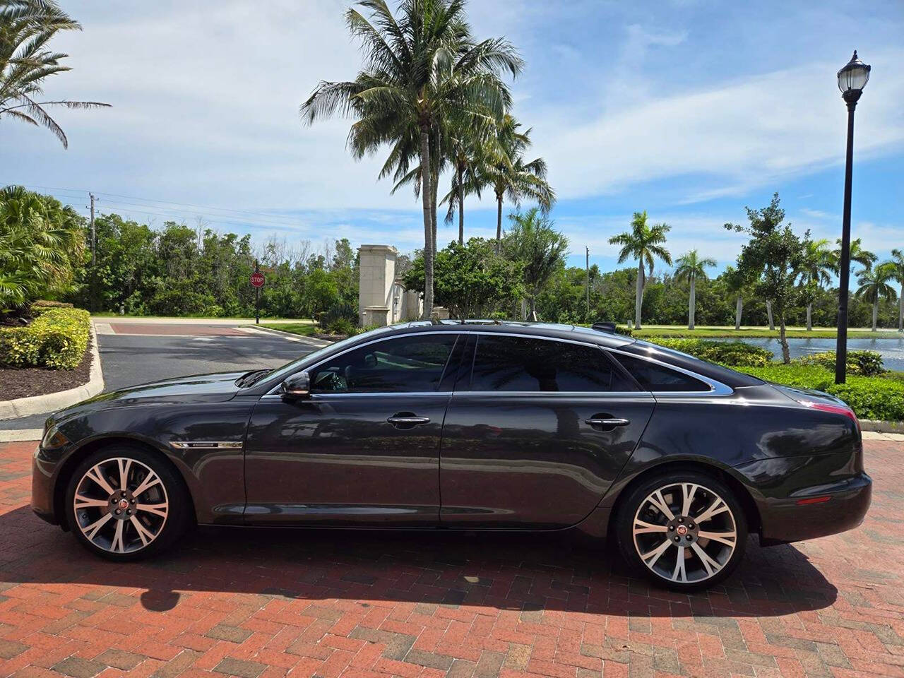 2016 Jaguar XJL for sale at ABTO PEMOHT in Port Charlotte, FL