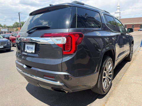 2021 GMC Acadia Denali