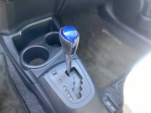 2015 Toyota Prius c Three