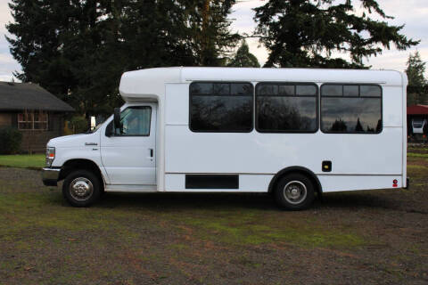 2015 Ford E-Series E-350 SD