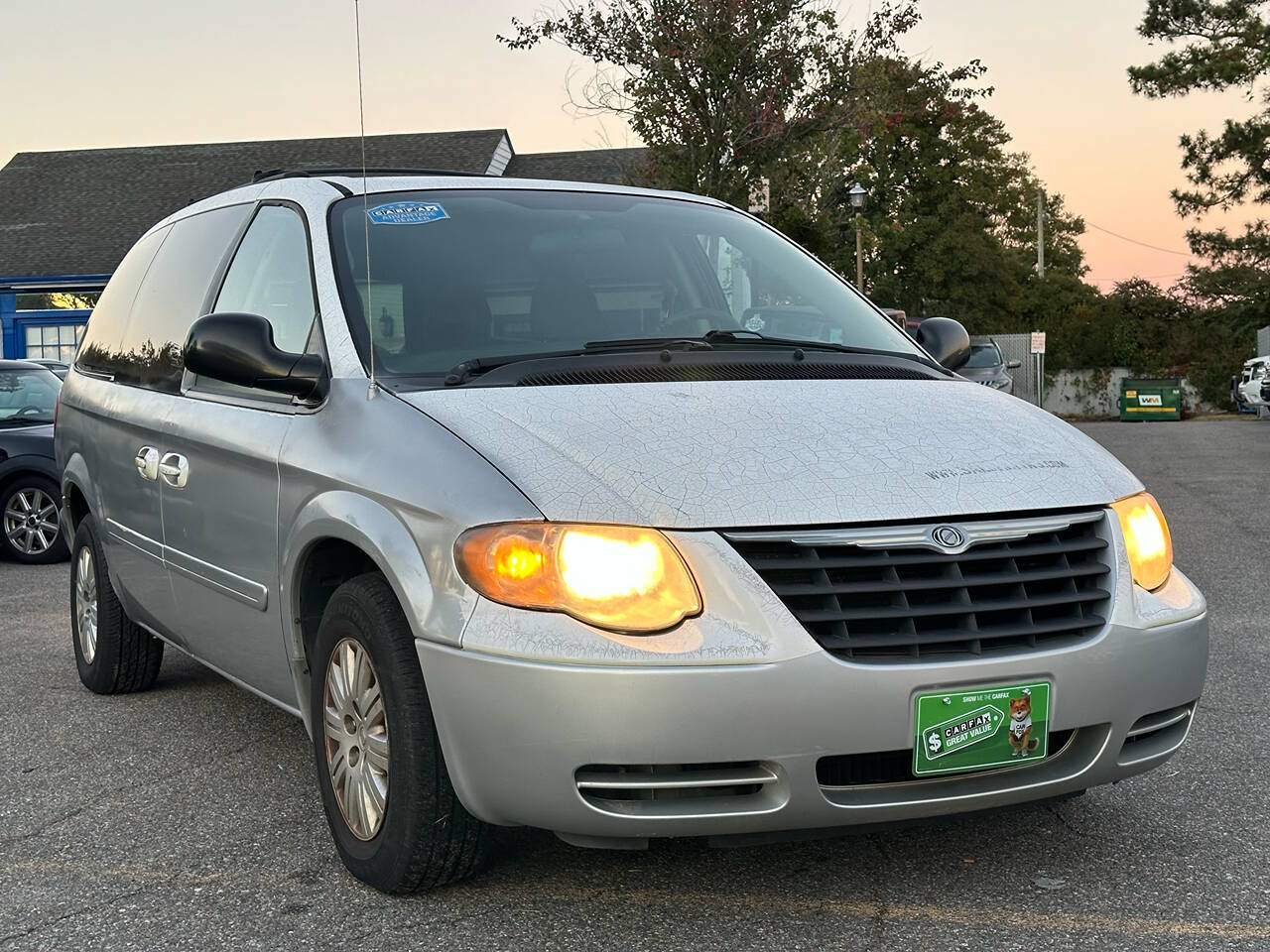 2007 Chrysler Town and Country for sale at CarMood in Virginia Beach, VA