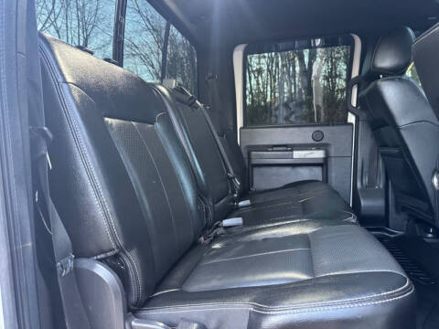 2014 Ford F-350 Super Duty Lariat