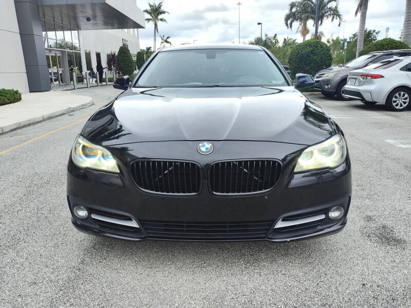2016 BMW 5 Series 528i
