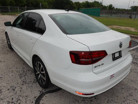 2016 Volkswagen Jetta
