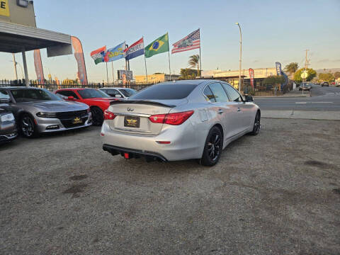 2015 Infiniti Q50 Premium