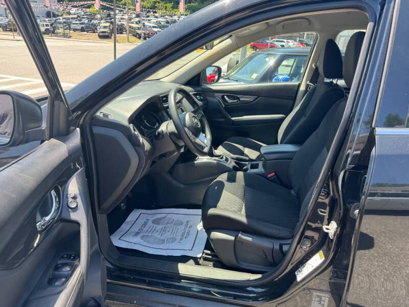2018 Nissan Rogue S