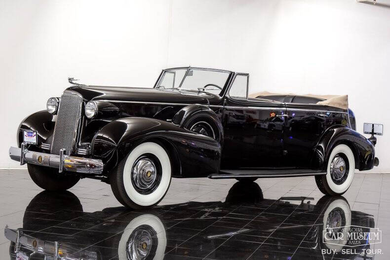 1937 Cadillac Series 85