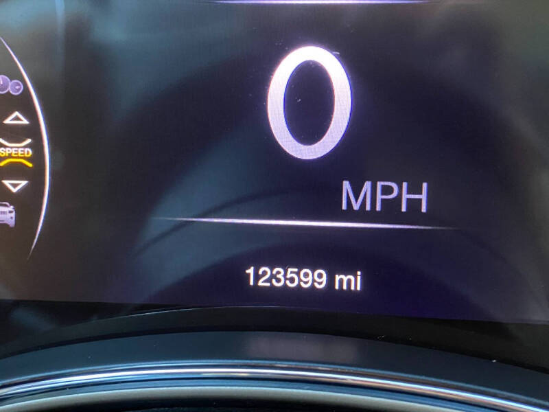 2017 Jeep Grand Cherokee Summit