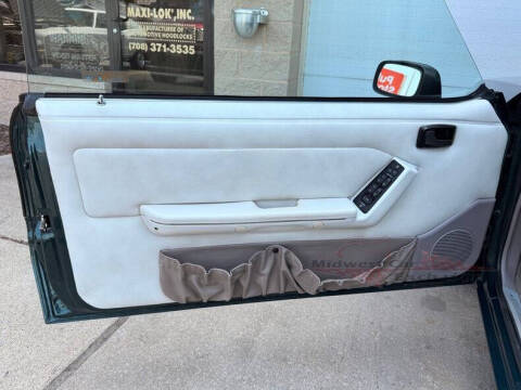 1990 Ford Mustang