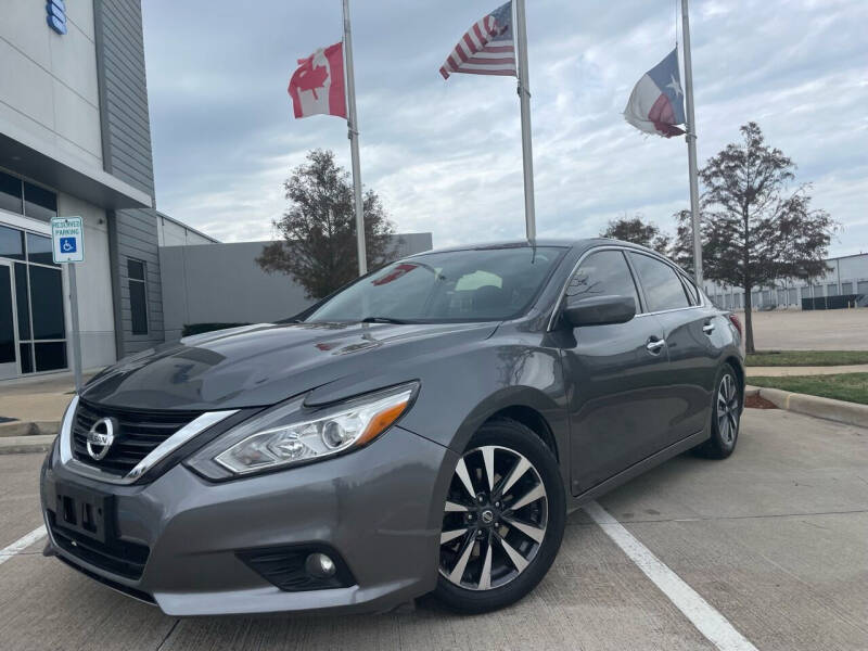 2017 Nissan Altima for sale at TWIN CITY MOTORS in Houston TX