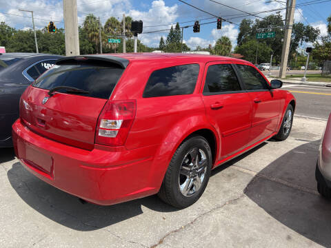 2006 Dodge Magnum for sale at Bay Auto Wholesale INC in Tampa FL