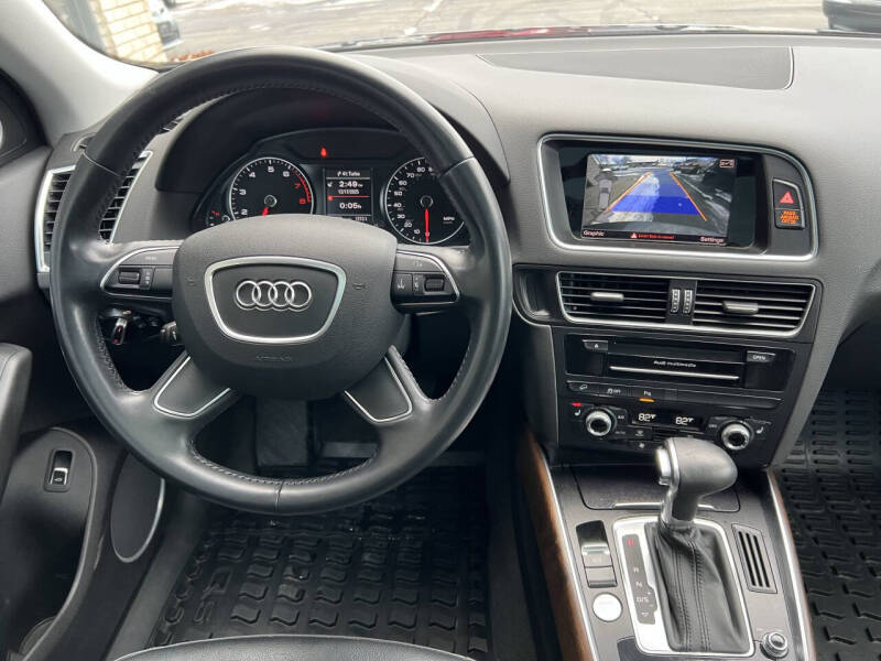 2016 Audi Q5 2.0T quattro Premium Plus