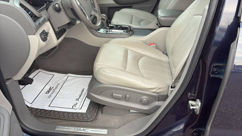 2017 GMC Acadia Limited